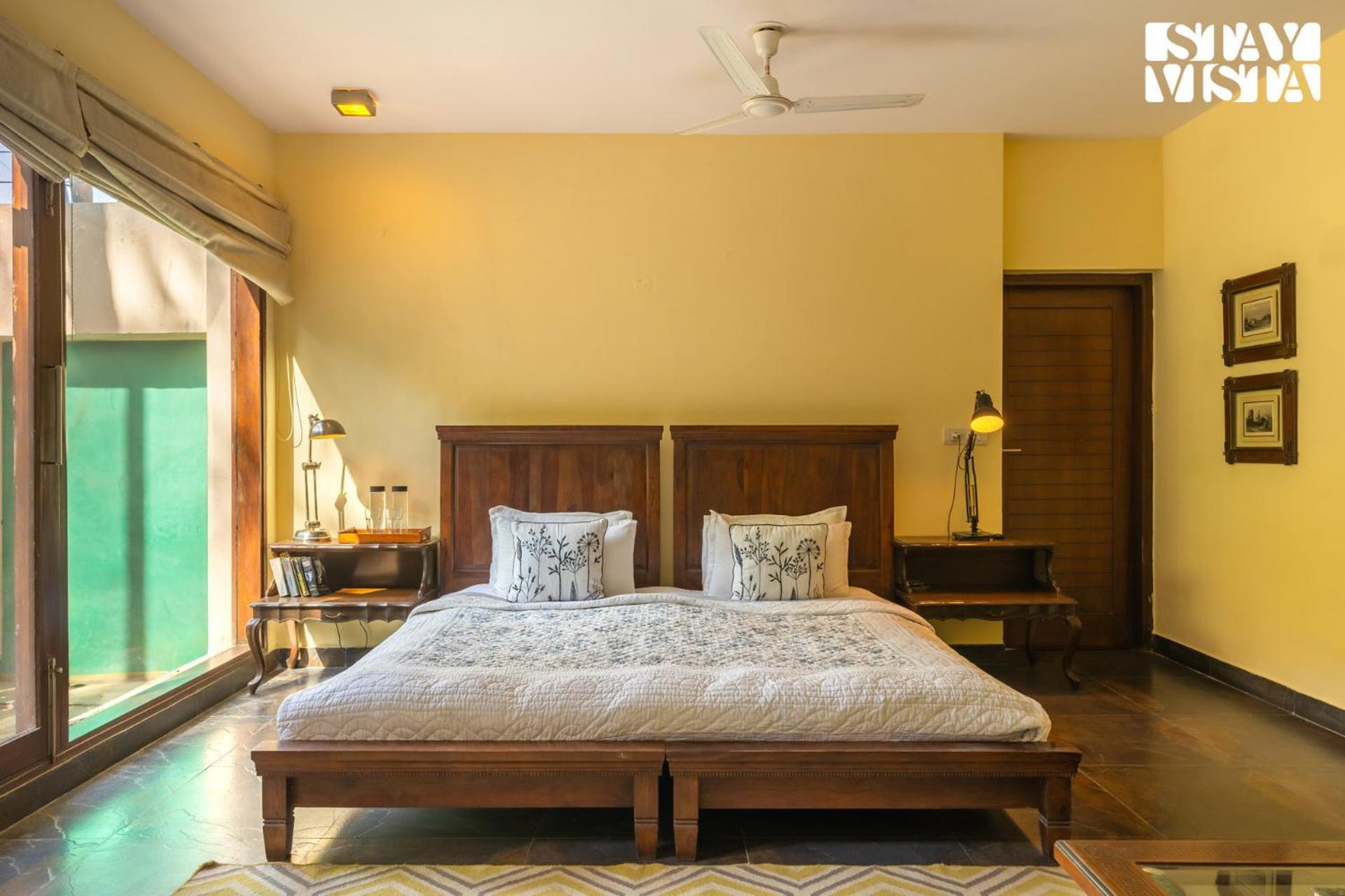 Stayvista At Hillcrest Villa With Valley View, Bonfire And Heater Kasauli Exterior photo